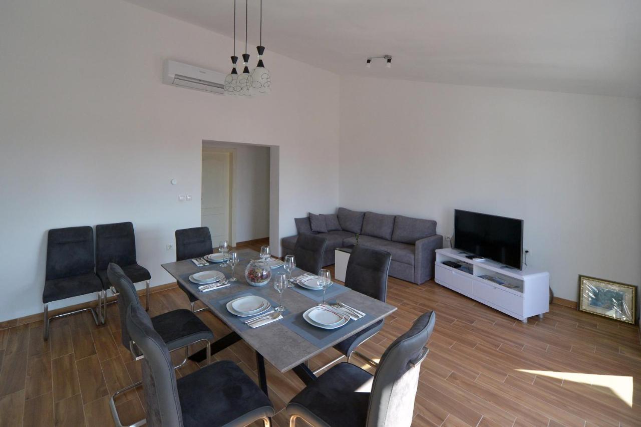 New Apartments 9 Minutes From Split Airport Kastela Ngoại thất bức ảnh