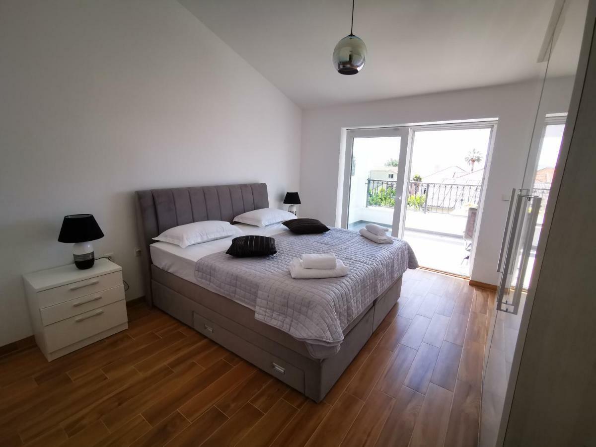 New Apartments 9 Minutes From Split Airport Kastela Ngoại thất bức ảnh